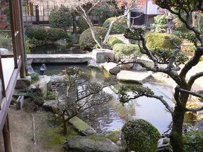 厳島歴史民俗資料館の庭